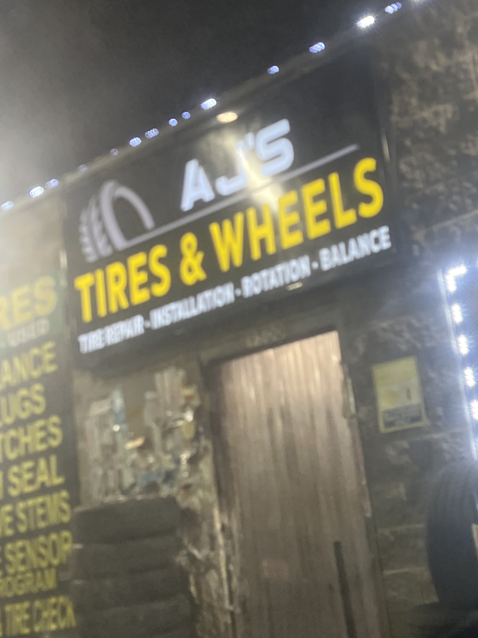 AJ'S Tires & Wheels in Hamtramck
