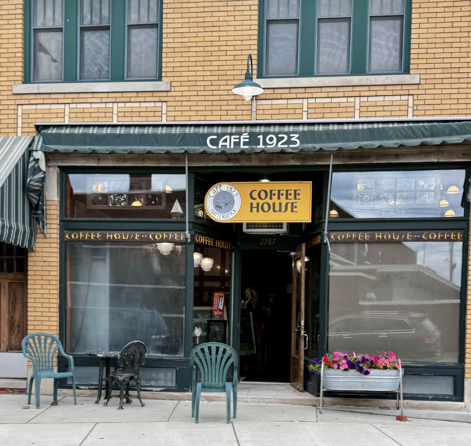 Coffee and a Quick Bite in Hamtramck