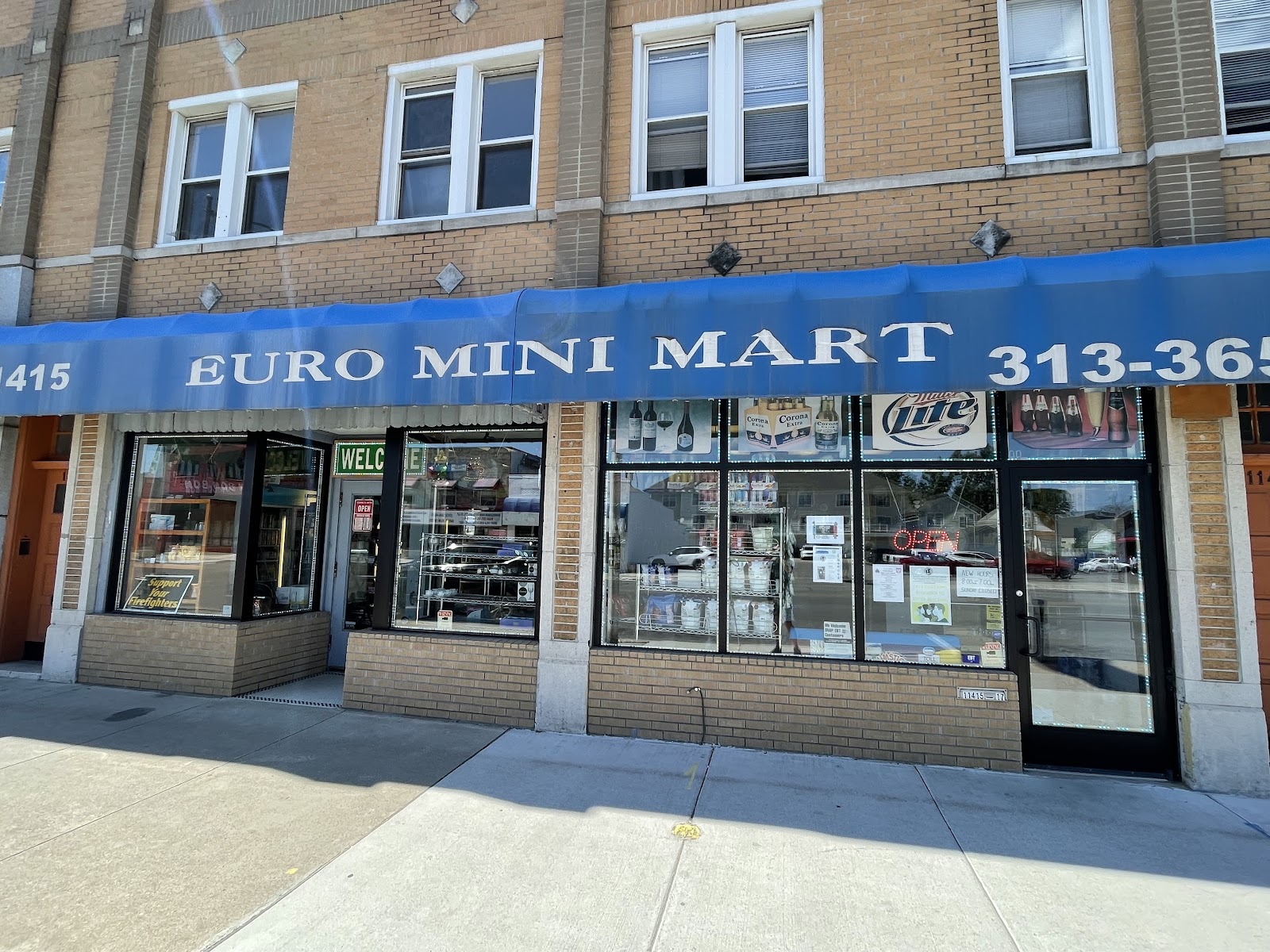 Euro Mini Market — photo