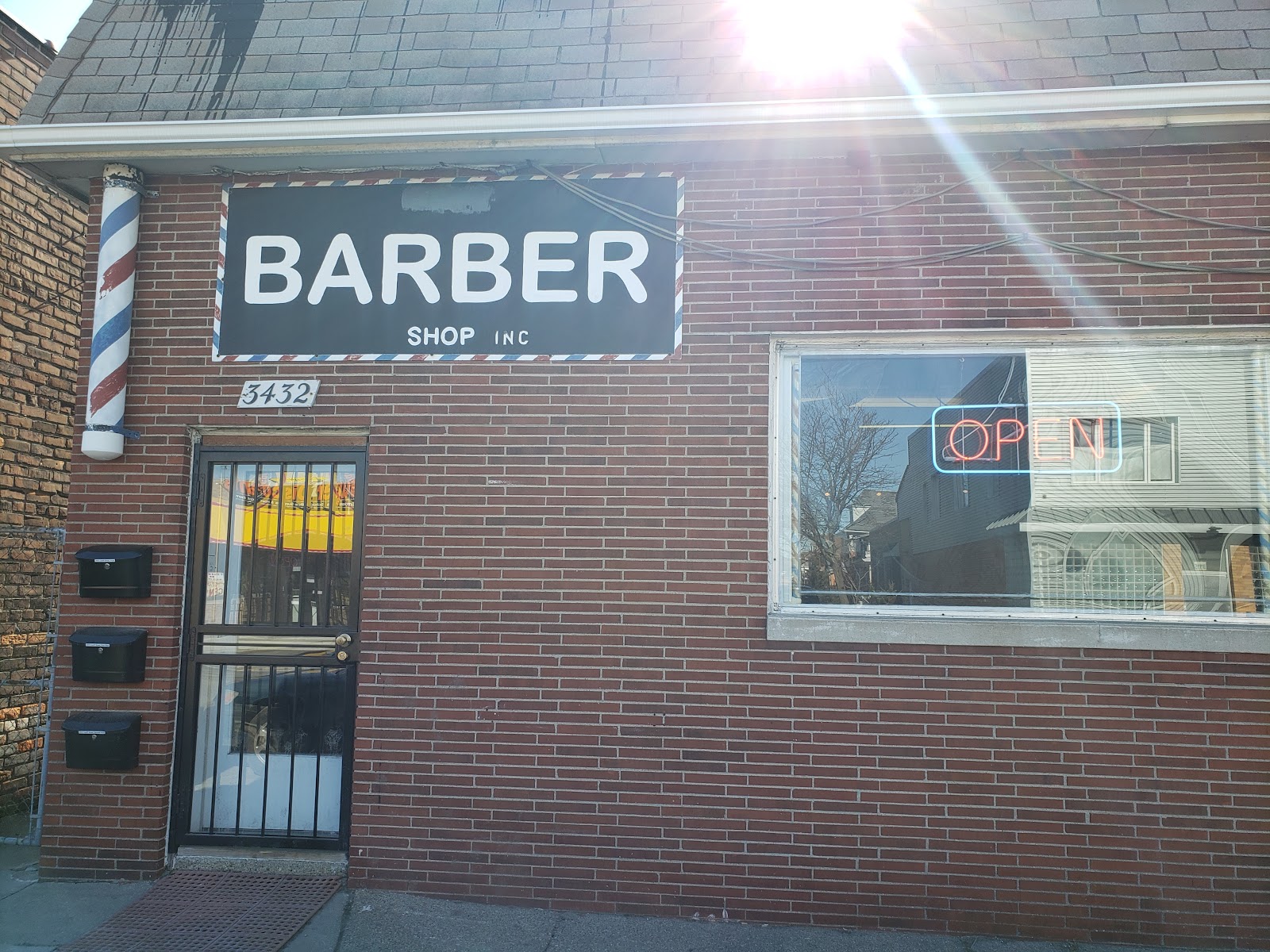 Mikes's Barber Shop in Hamtramck