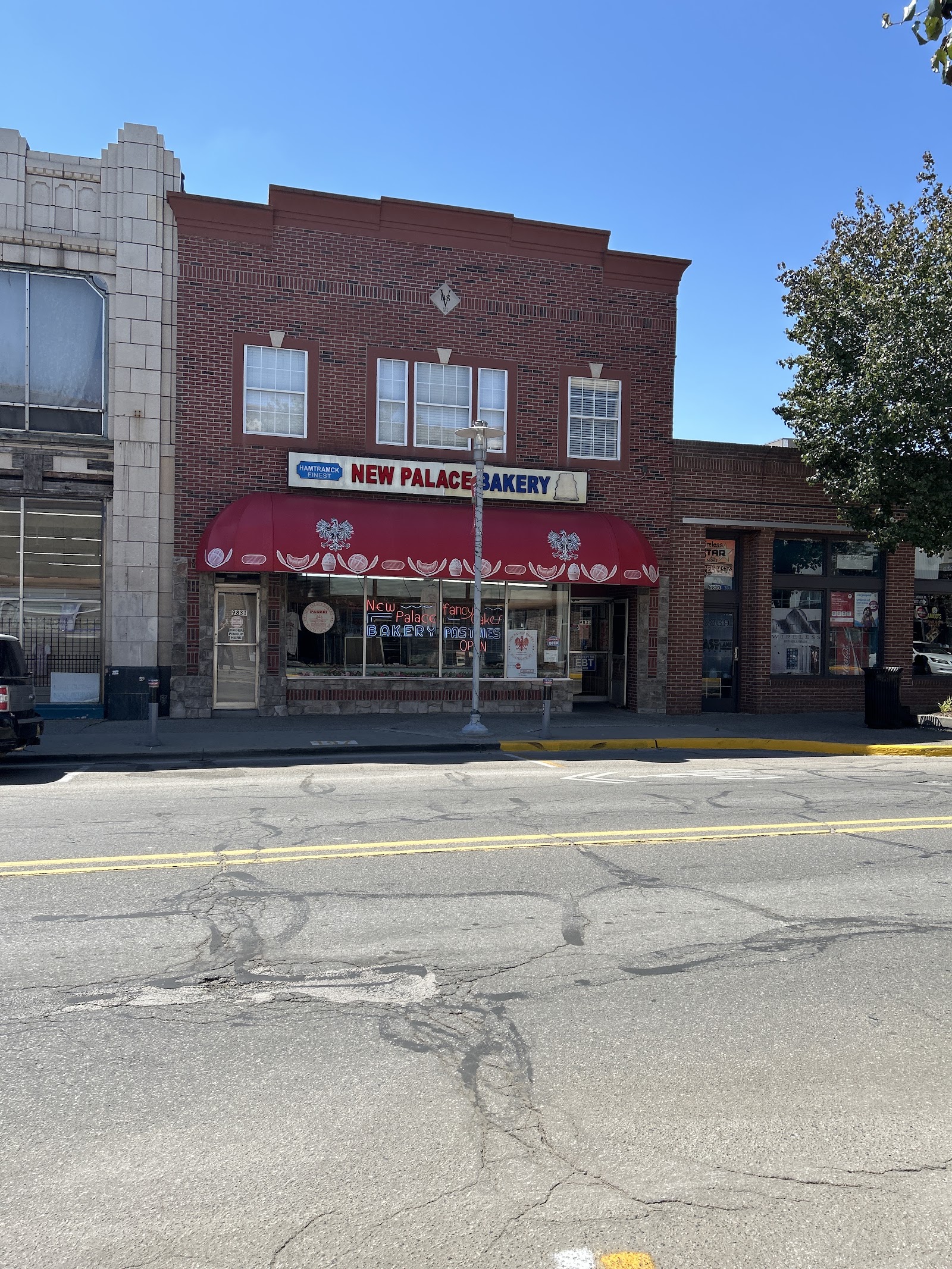 New Palace Bakery in Hamtramck