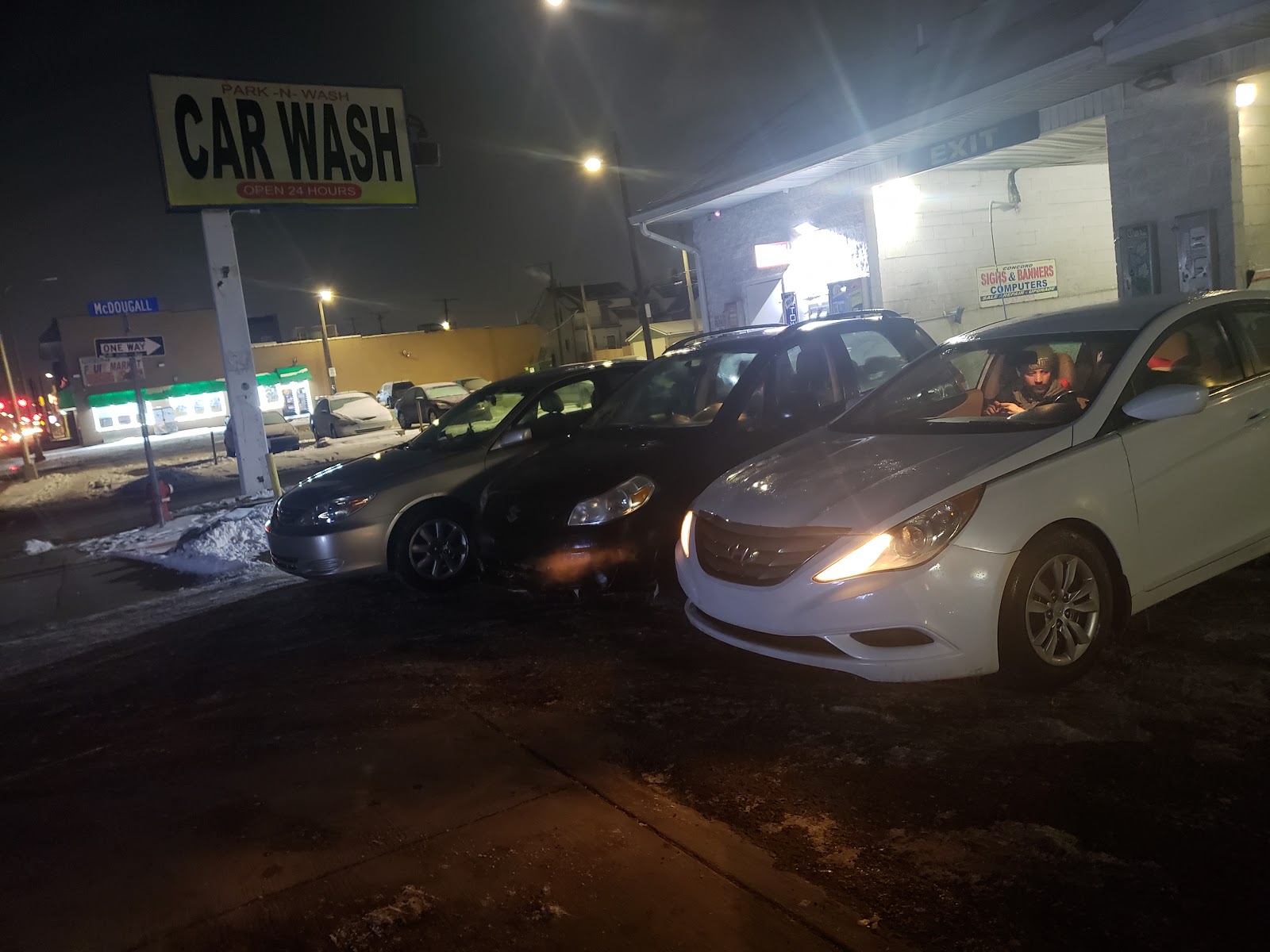 Park-N-Wash Car Wash — photo